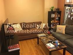 2 bed, 1 bath apartment for rent at 1724 Beacon St Unit 1, Brookline — photo 2 of 4