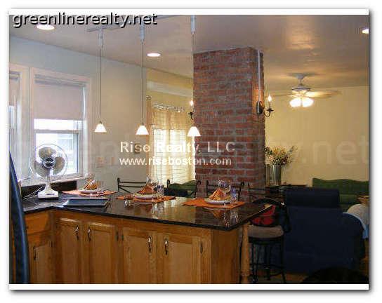 17 Holman St, Allston