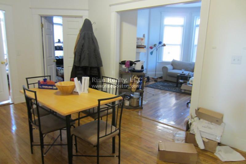 56 Cummings Rd, Brighton