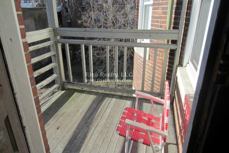 56 Cummings Rd, Brighton