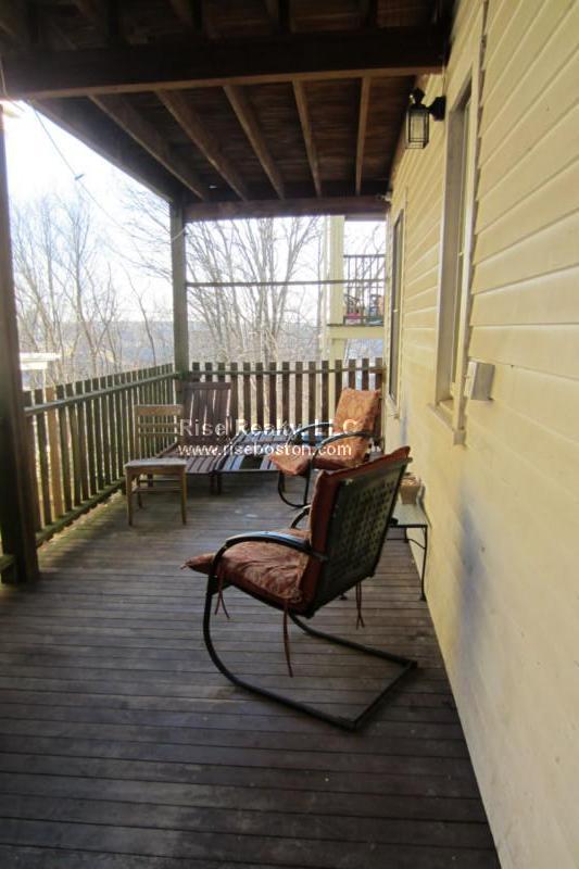 21 Bucknam St, Mission Hill