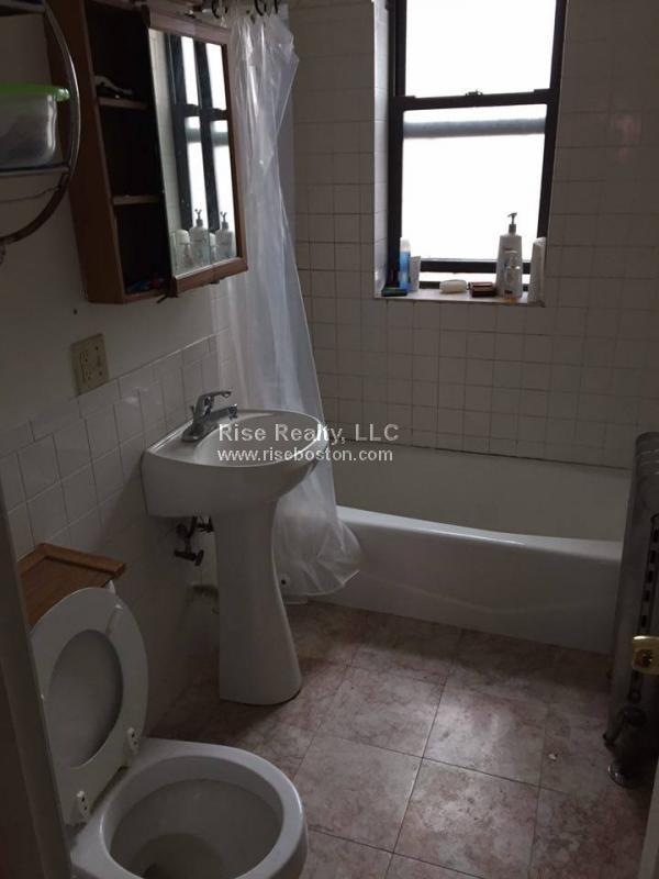 17 Cummings Rd, Brighton