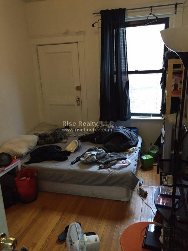 17 Cummings Rd, Brighton