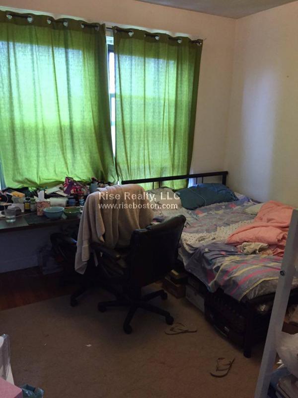 17 Cummings Rd, Brighton