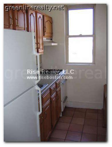 1 bed, 1 bath apartment for rent at 11 Scottfield Rd Unit 14, Allston — photo 2 of 2