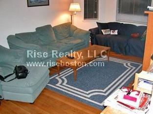 3 bed, 1.5 bath apartment for rent at 1706 Commonwealth Ave Unit 24, Brighton — photo 3 of 3