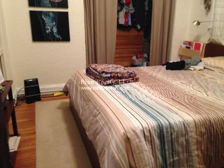 1945 Commonwealth Ave, Brighton