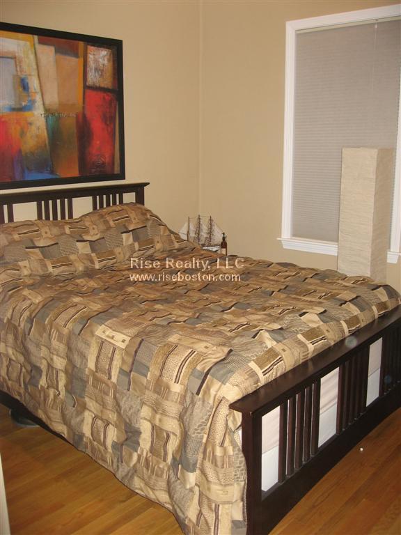 4 bed, 2.5 bath apartment for rent at 16 Wadsworth St, Allston — photo 9 of 13