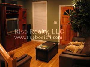 4 bed, 2.5 bath apartment for rent at 16 Wadsworth St, Allston — photo 3 of 13