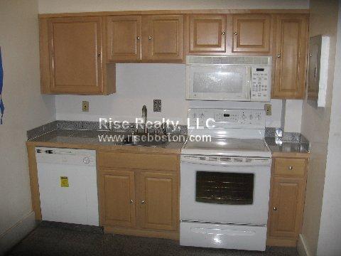 15 Aberdeen St, Boston