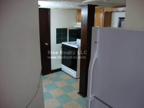 31 Seattle Rd, Allston