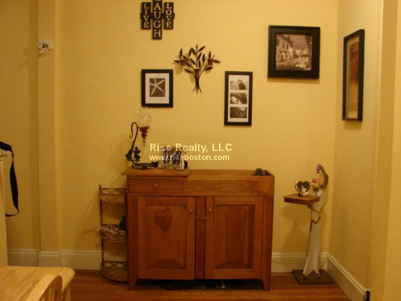 2 bed, 1 bath apartment for rent at 52 Strathmore Unit 35, Brighton — photo 1 of 23