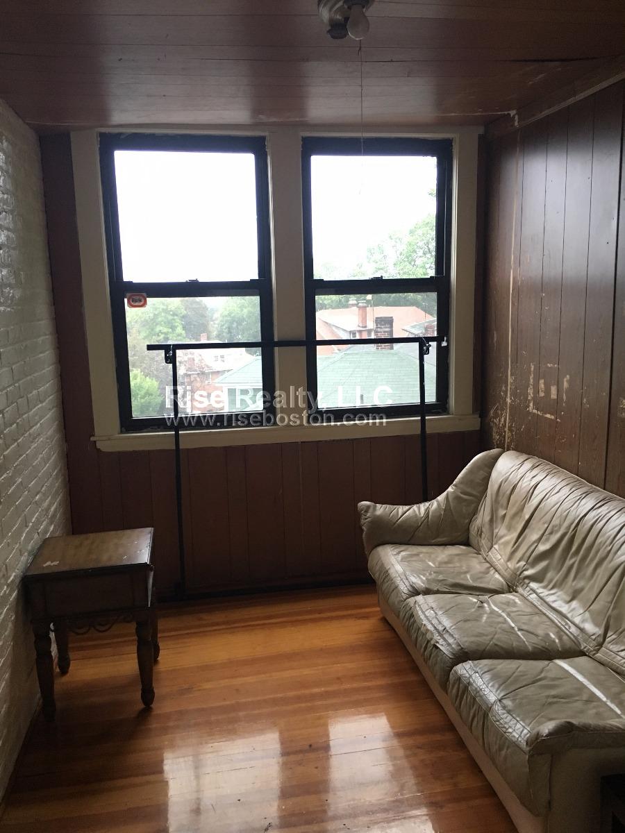 225 Chestnut Hill Ave, Brighton