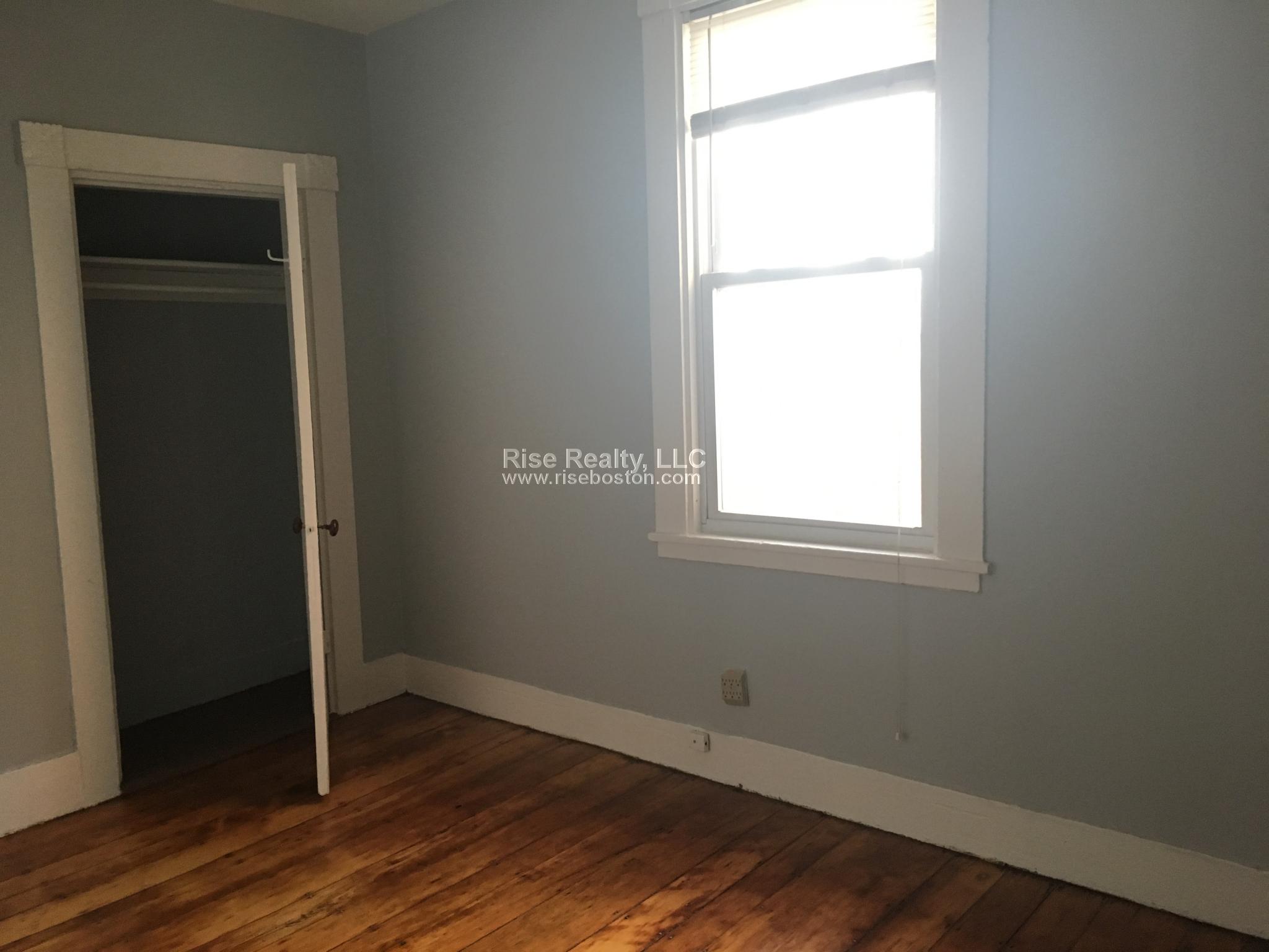 2 bed, 1 bath apartment for rent at 41 Bigelow Unit 2, Brighton — photo 2 of 9