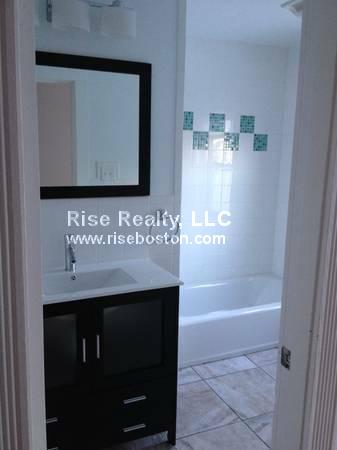 15 Kirkwood Rd, Brighton