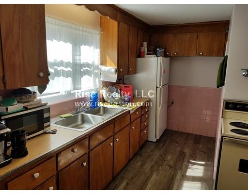 4 bed, 1 bath apartment for rent at 16 Caltha Rd, Brighton — photo 9 of 12