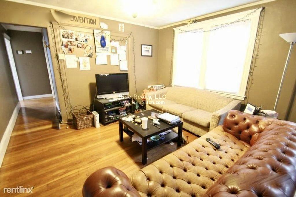 5 bed, 2 bath apartment for rent at 9 Wadsworth, Allston