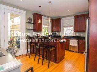 158 Cypress St, Brookline