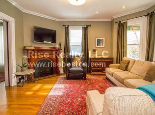 158 Cypress St, Brookline