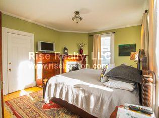 158 Cypress St, Brookline