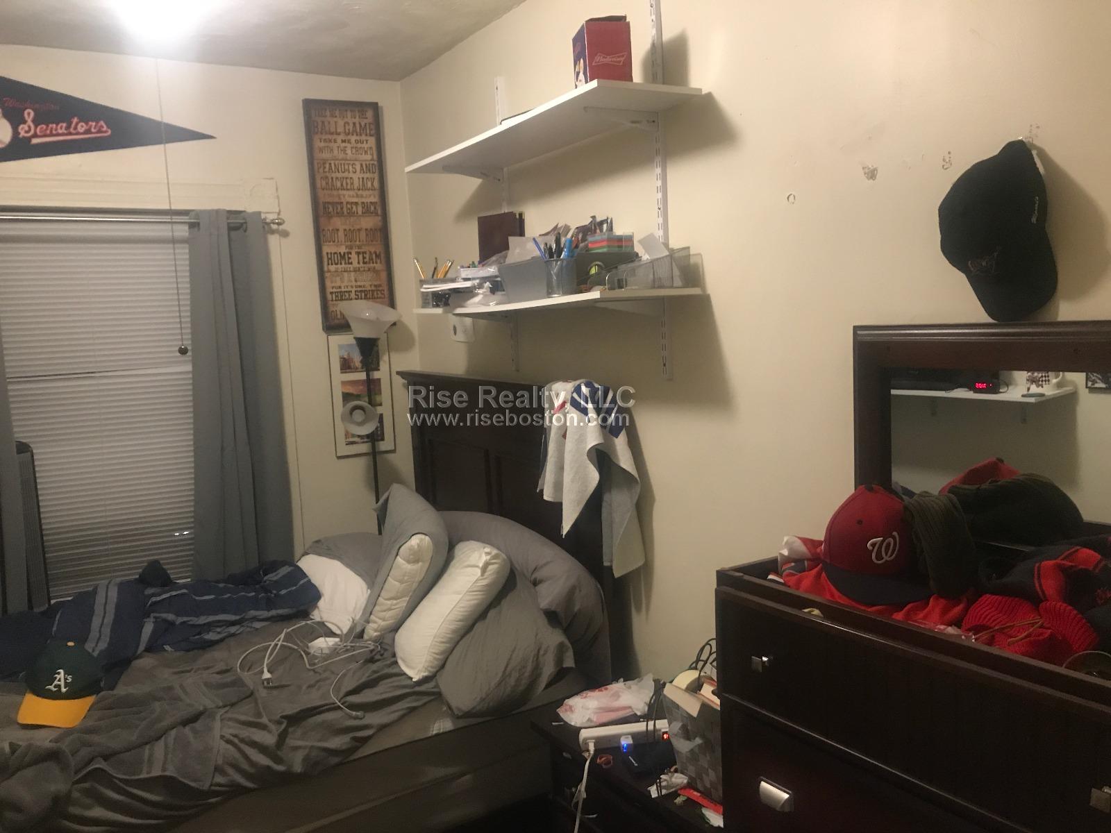 4 bed, 1 bath apartment for rent at 614 Columbus Ave Unit 3, South End — photo 3 of 9