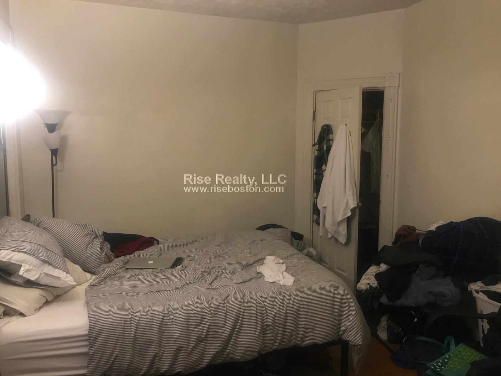 4 bed, 1 bath apartment for rent at 614 Columbus Ave Unit 3, South End — photo 5 of 9