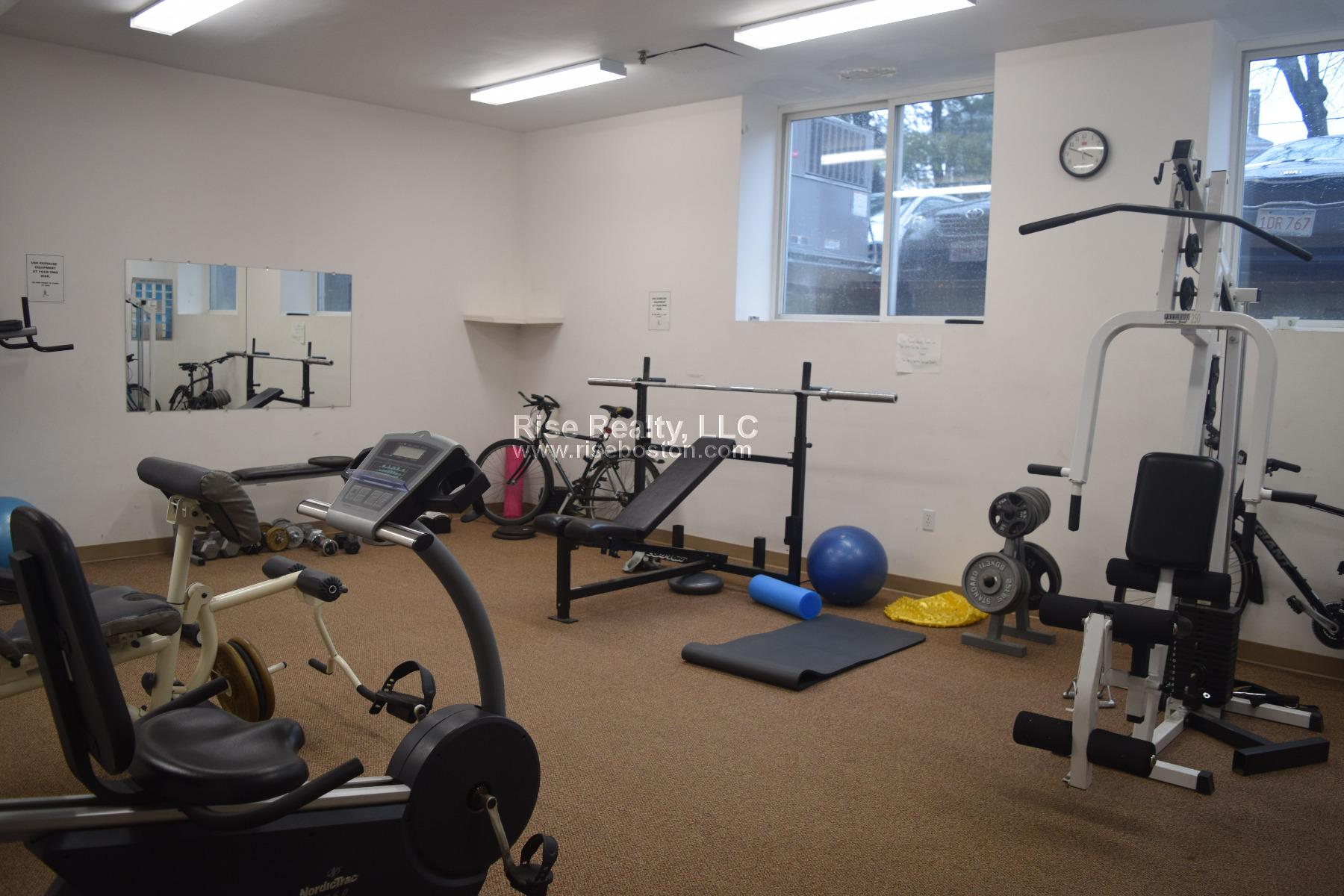 332 Jamaicaway, Jamaica Plain