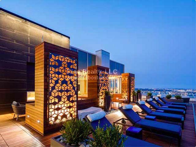 1 Nashua St, West End