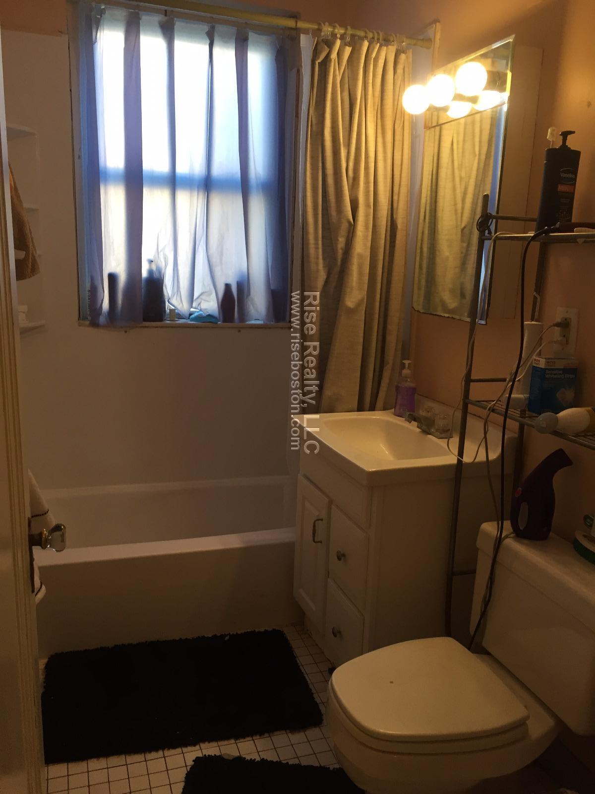 2 bed, 1 bath apartment for rent at 2039 Commonwealth Ave Unit 6, Brighton — photo 8 of 8