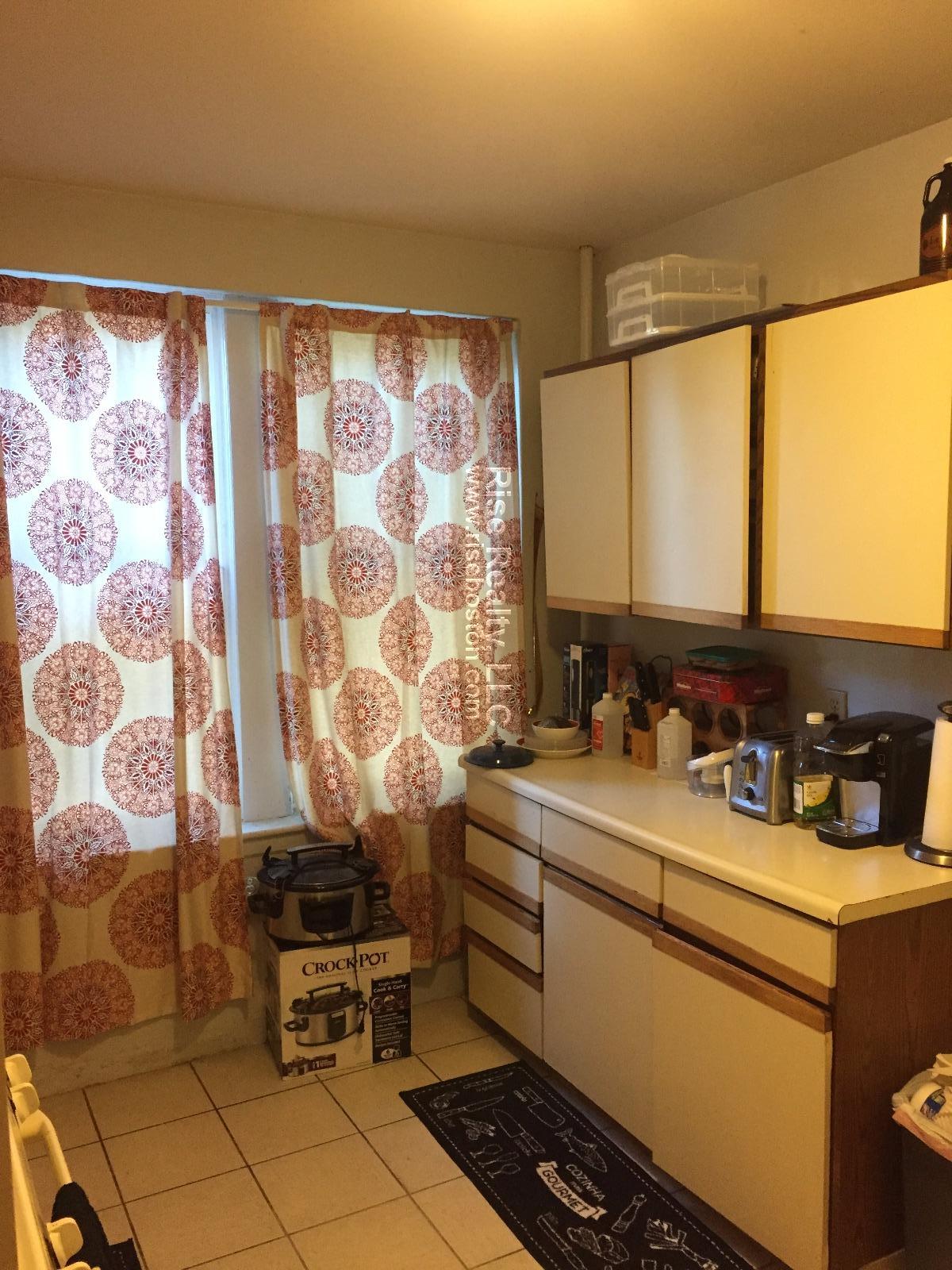 2 bed, 1 bath apartment for rent at 2039 Commonwealth Ave Unit 6, Brighton — photo 4 of 8