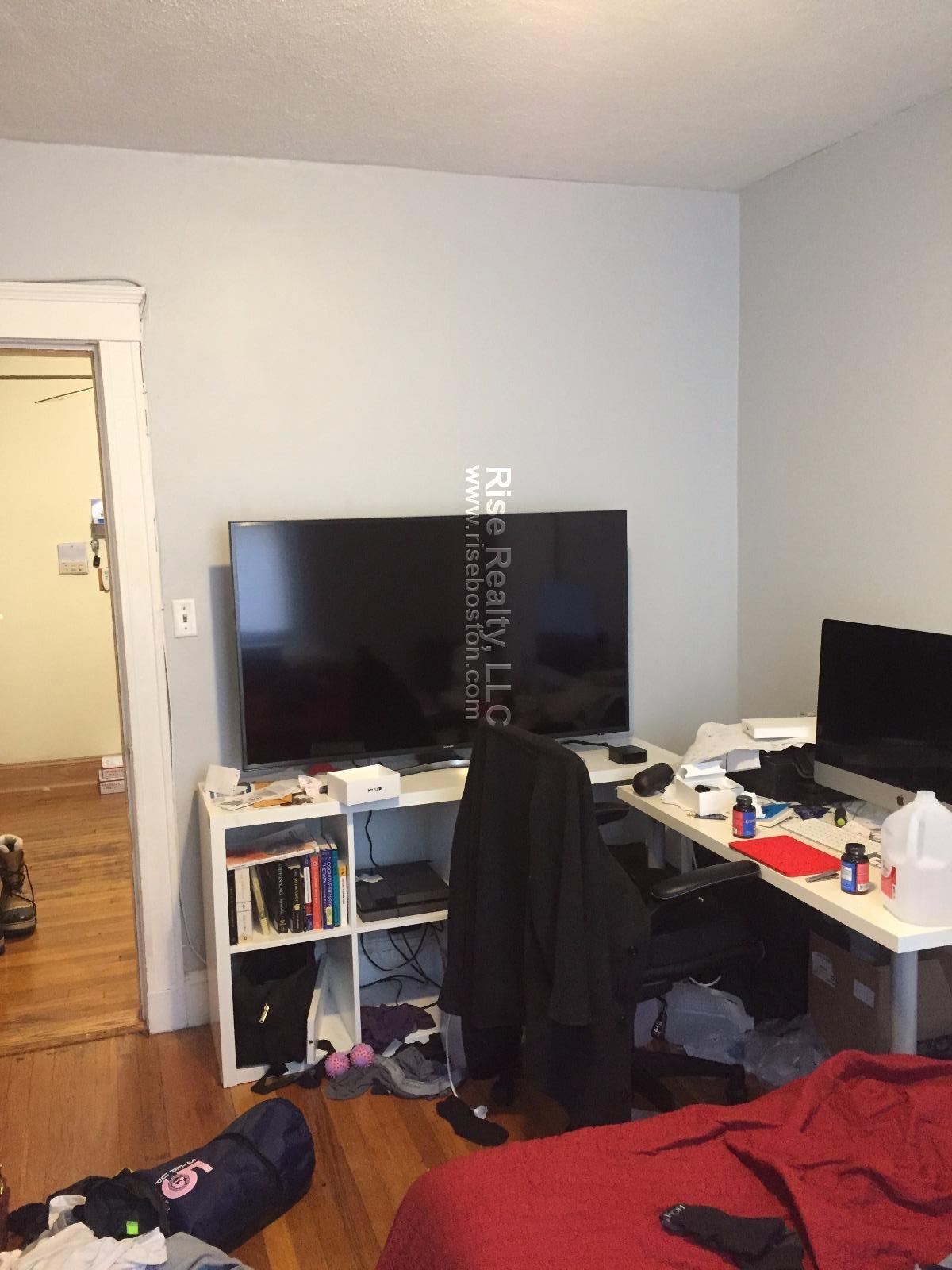 2 bed, 1 bath apartment for rent at 2039 Commonwealth Ave Unit 6, Brighton — photo 7 of 8