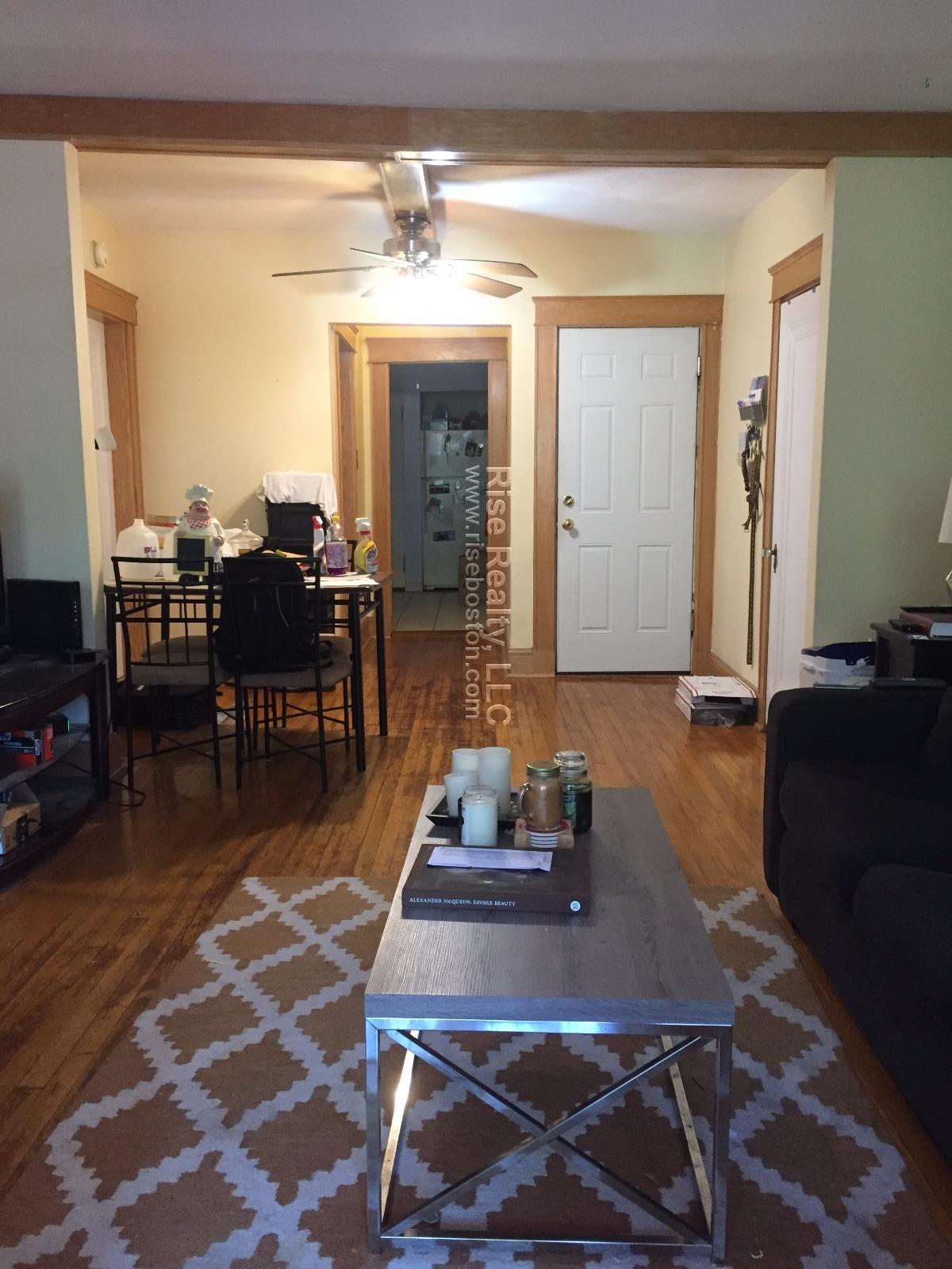 2 bed, 1 bath apartment for rent at 2039 Commonwealth Ave Unit 6, Brighton