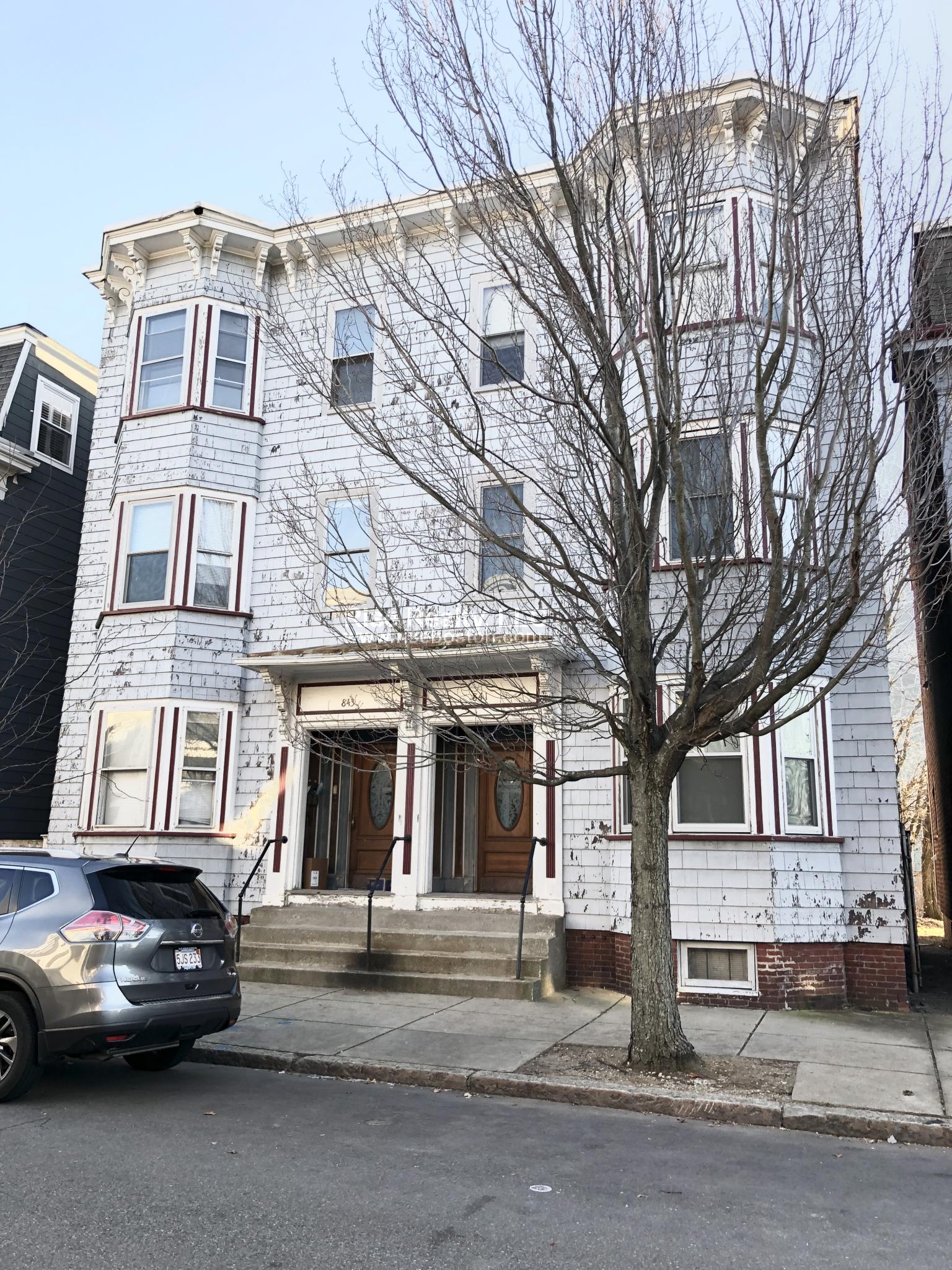 2.5 bed, 2 bath apartment for rent at 841 East 4th St Unit 2, South Boston — photo 8 of 8