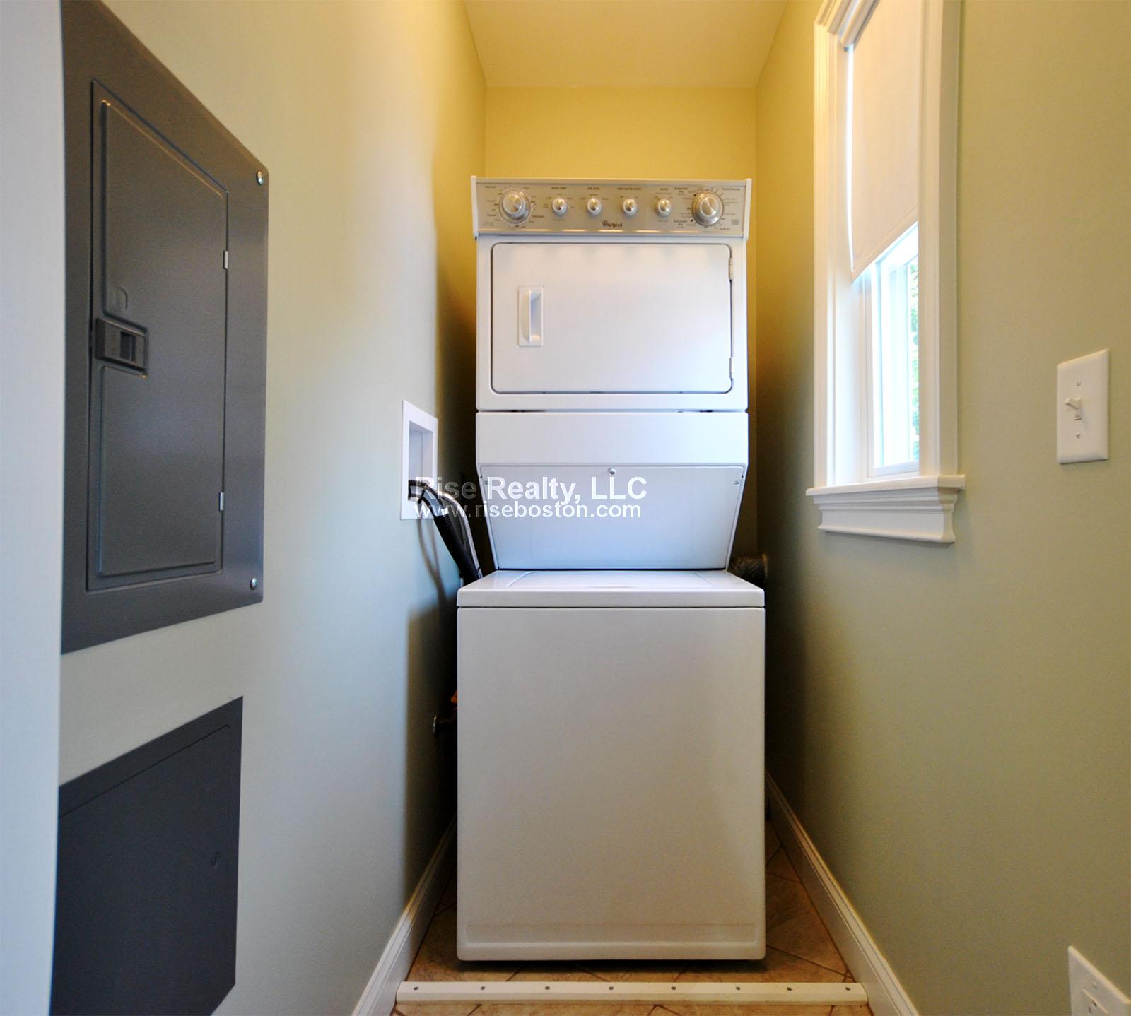 3 bed, 1 bath apartment for rent at 40 Turner St Unit 3, Brighton — photo 10 of 14