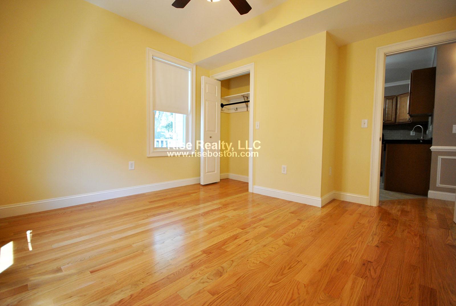 3 bed, 1 bath apartment for rent at 40 Turner St Unit 3, Brighton — photo 5 of 14