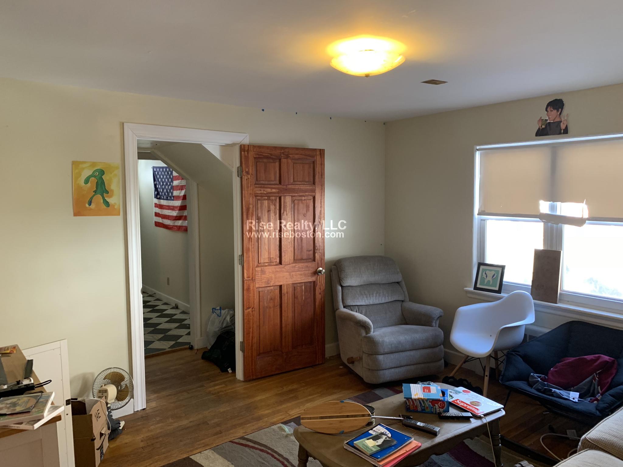 3 bed, 1 bath apartment for rent at 18 Caltha Rd, Brighton — photo 3 of 14