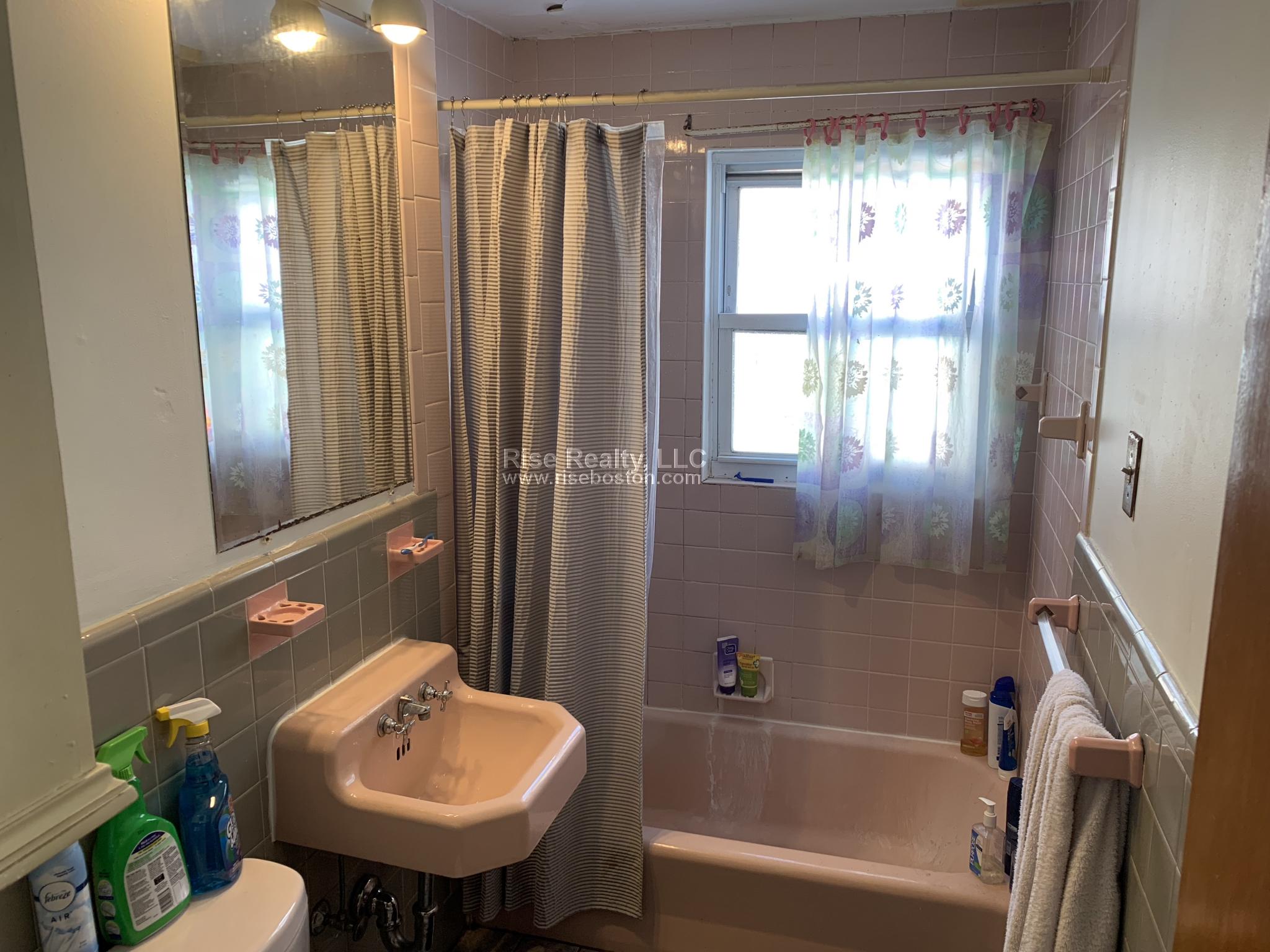 3 bed, 1 bath apartment for rent at 18 Caltha Rd, Brighton — photo 10 of 14