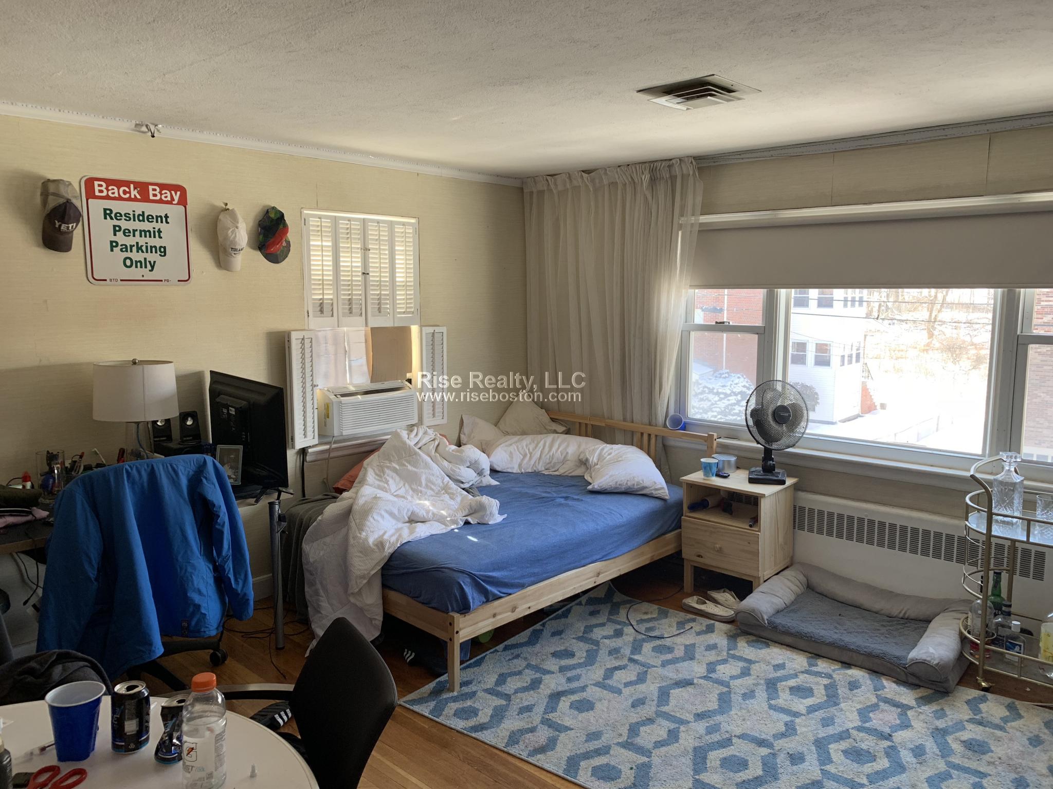 4 bed, 1 bath apartment for rent at 16 Caltha Rd, Brighton — photo 3 of 12