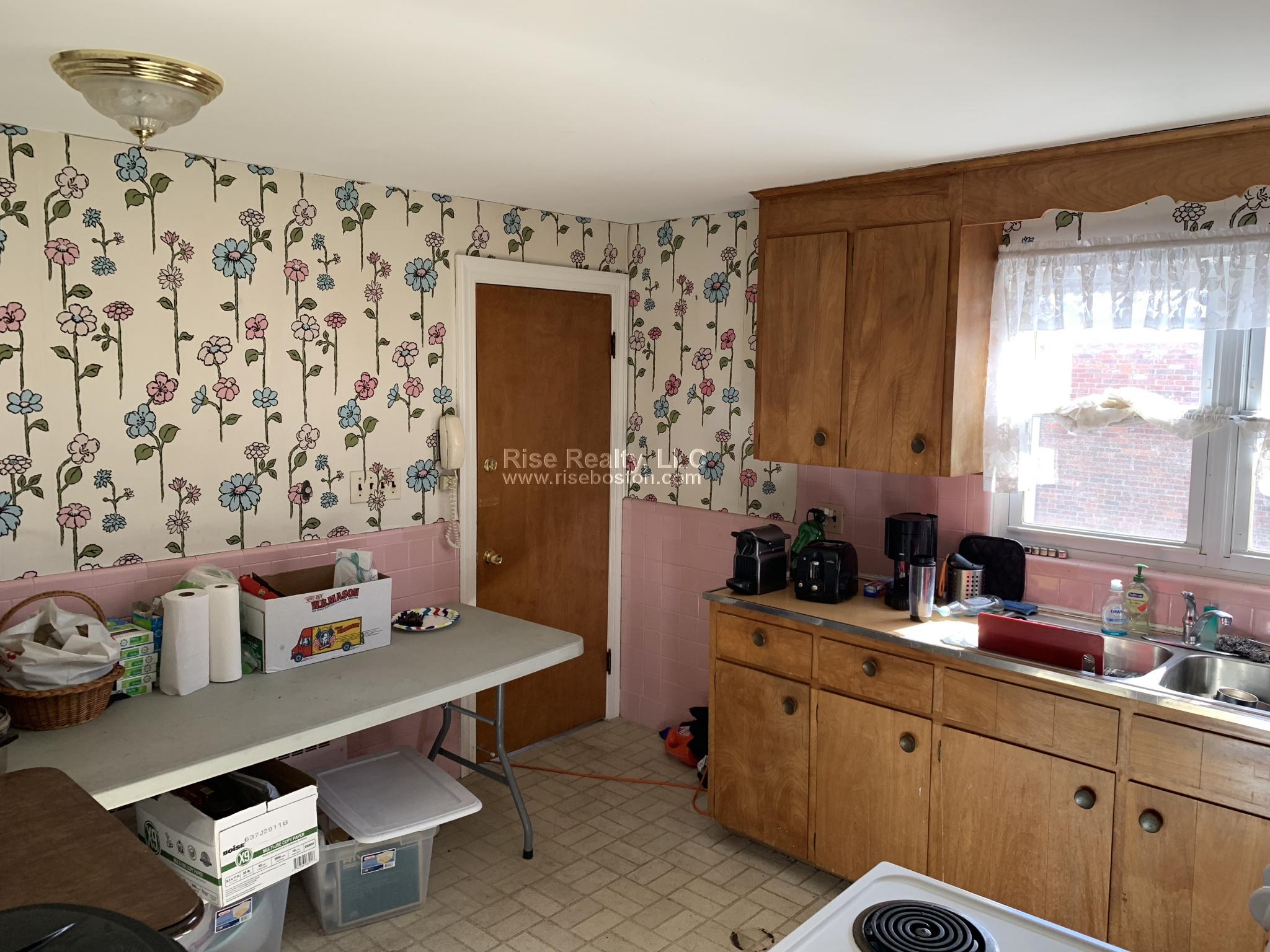 3 bed, 1 bath apartment for rent at 18 Caltha Rd, Brighton — photo 4 of 14