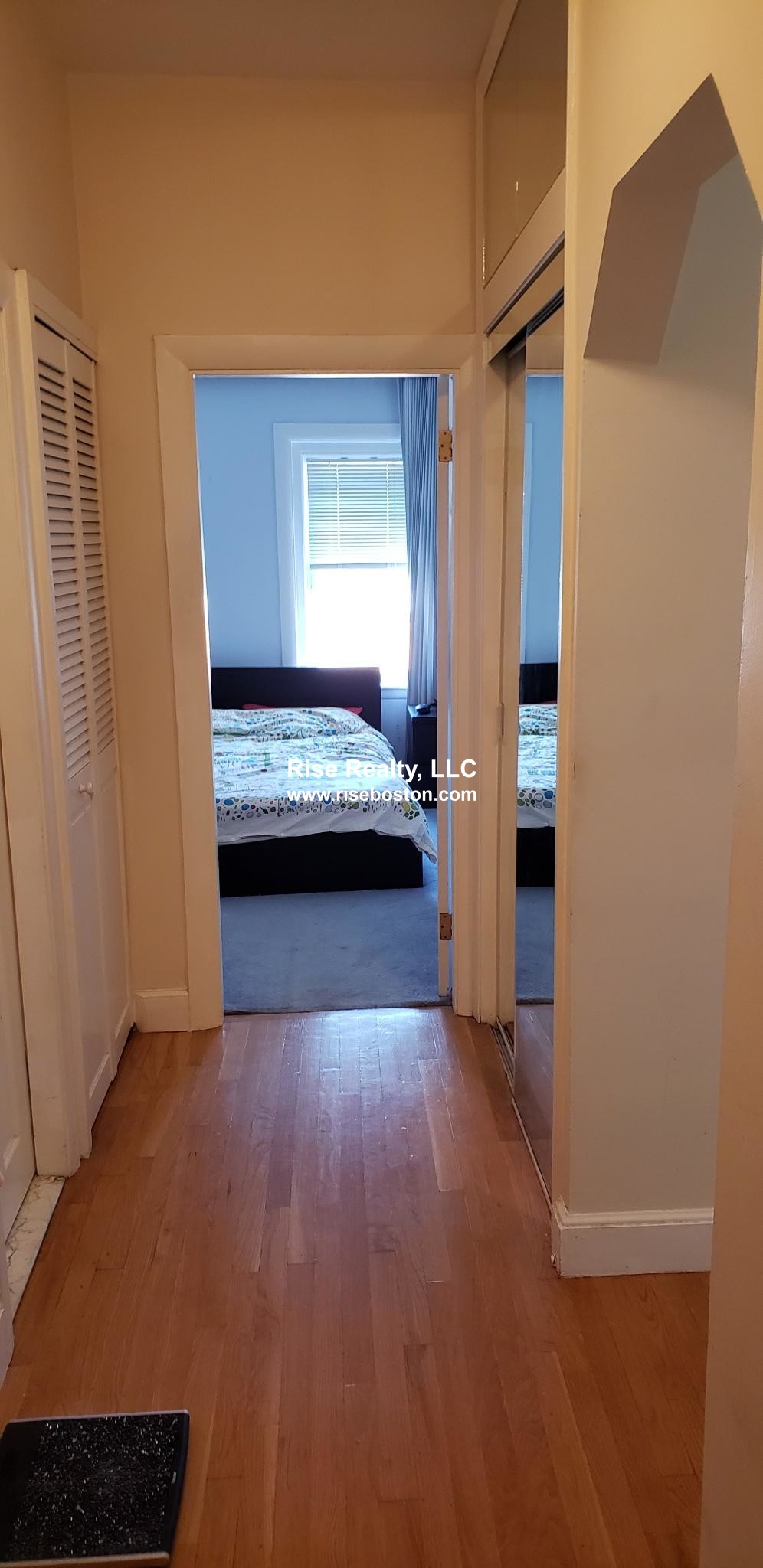 1 bed, 1 bath apartment for rent at 3 Englewood Ave Unit 12A, Brookline — photo 3 of 5