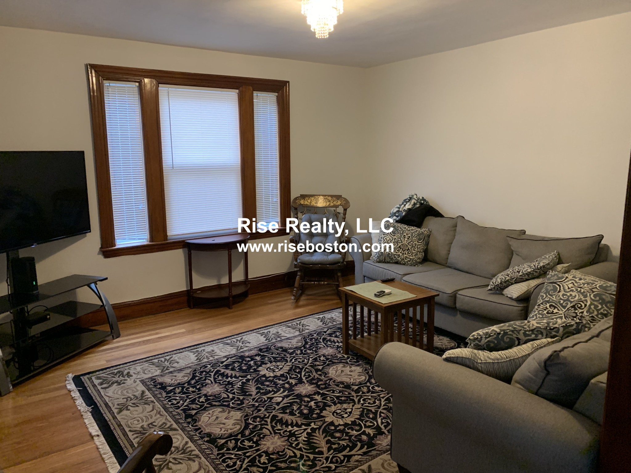 7 bed, 3 bath apartment for rent at 26 Lake Unit n/a, Brighton — photo 5 of 10