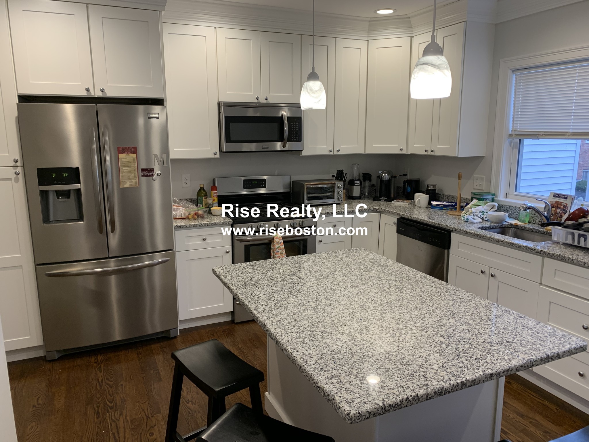7 bed, 3 bath apartment for rent at 26 Lake Unit n/a, Brighton — photo 4 of 10