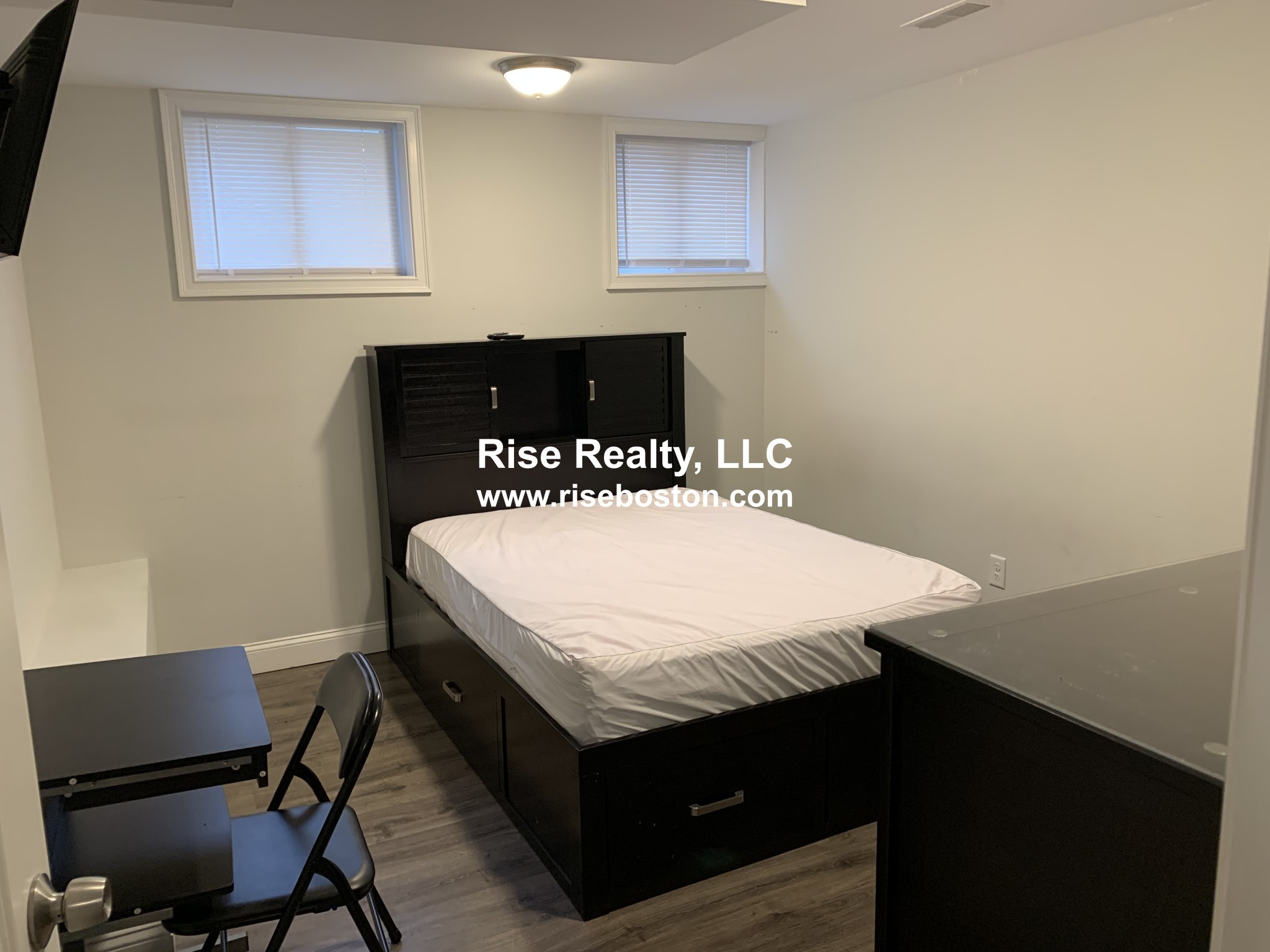 7 bed, 3 bath apartment for rent at 26 Lake Unit n/a, Brighton — photo 2 of 10