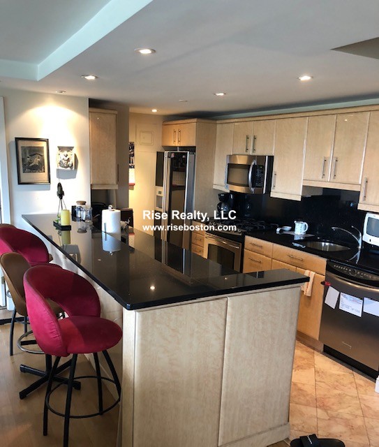 2 bed, 1 bath apartment for rent at 151 Tremont St Unit 20E, Midtown — photo 3 of 8