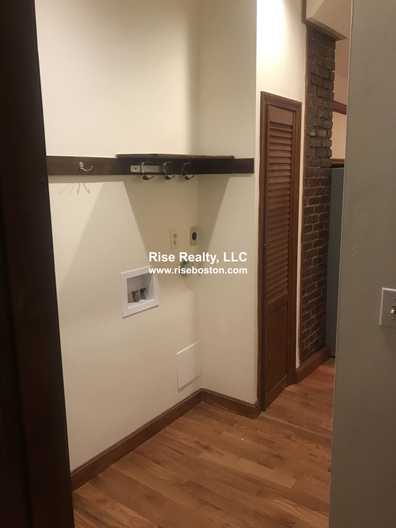 2 bed, 1 bath apartment for rent at 324 Chestnut Hill Ave Unit 3, Brighton — photo 9 of 11