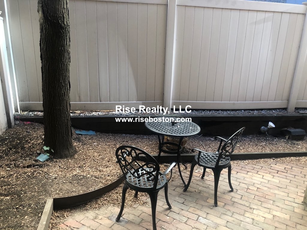 1 bed, 1 bath apartment for rent at 20 Saint Germain, Back Bay — photo 9 of 9