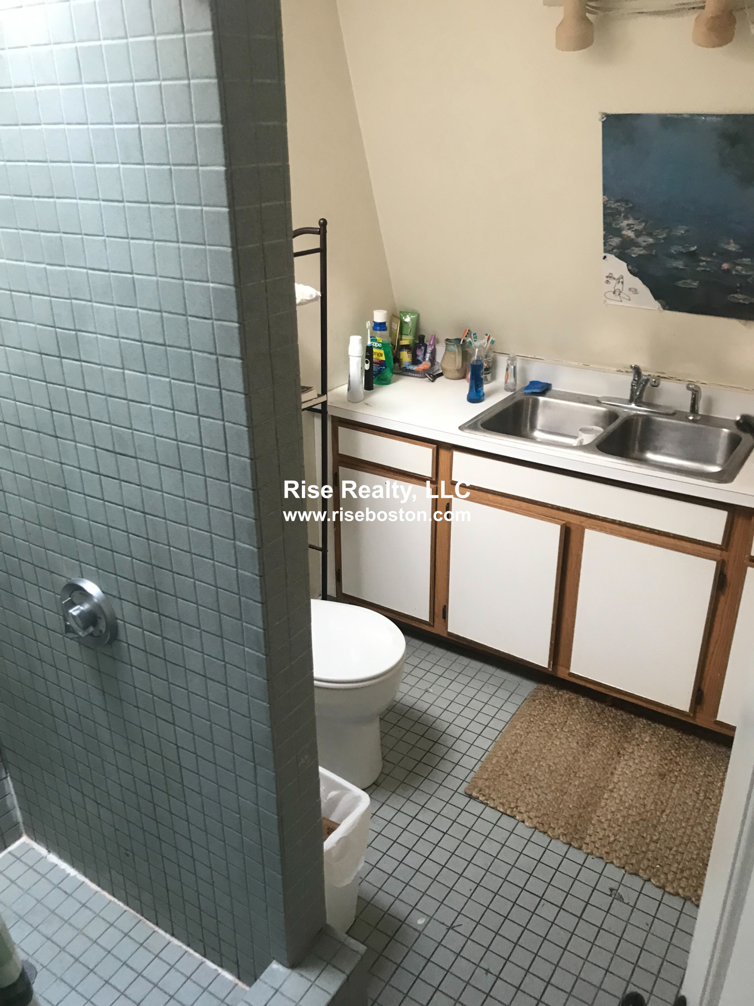 6 bed, 3 bath apartment for rent at 25 Linwood St Unit N, Mission Hill — photo 13 of 42