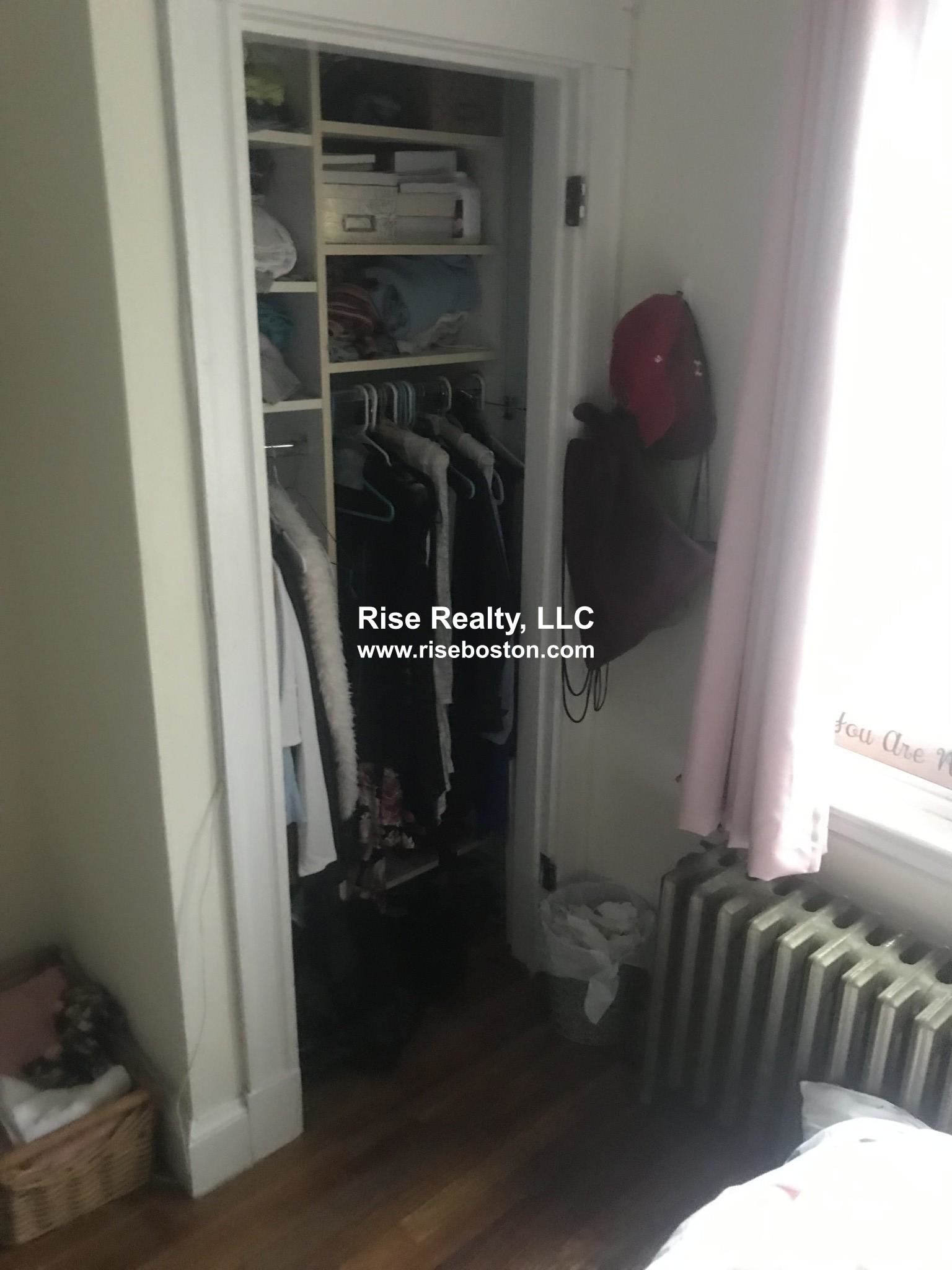 14 Lake St, Brighton