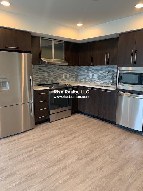 1330 Boylston, Boston