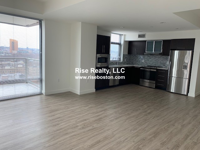 1330 Boylston, Boston